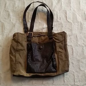 Double strapped purse